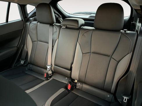 Used 2025 Subaru Crosstrek 2.5i Limited w/ Popular Package #4A image 17