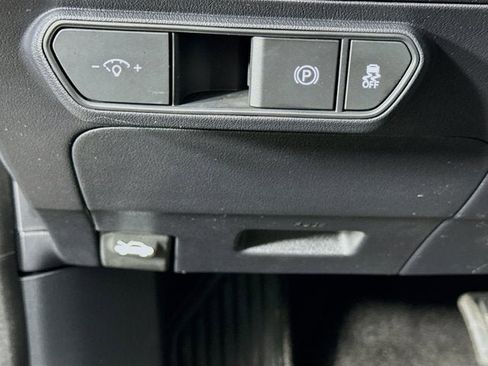 New 2026 Kia K4 LXS image 12