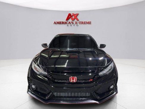 Used 2017 Honda Civic Type R image 9