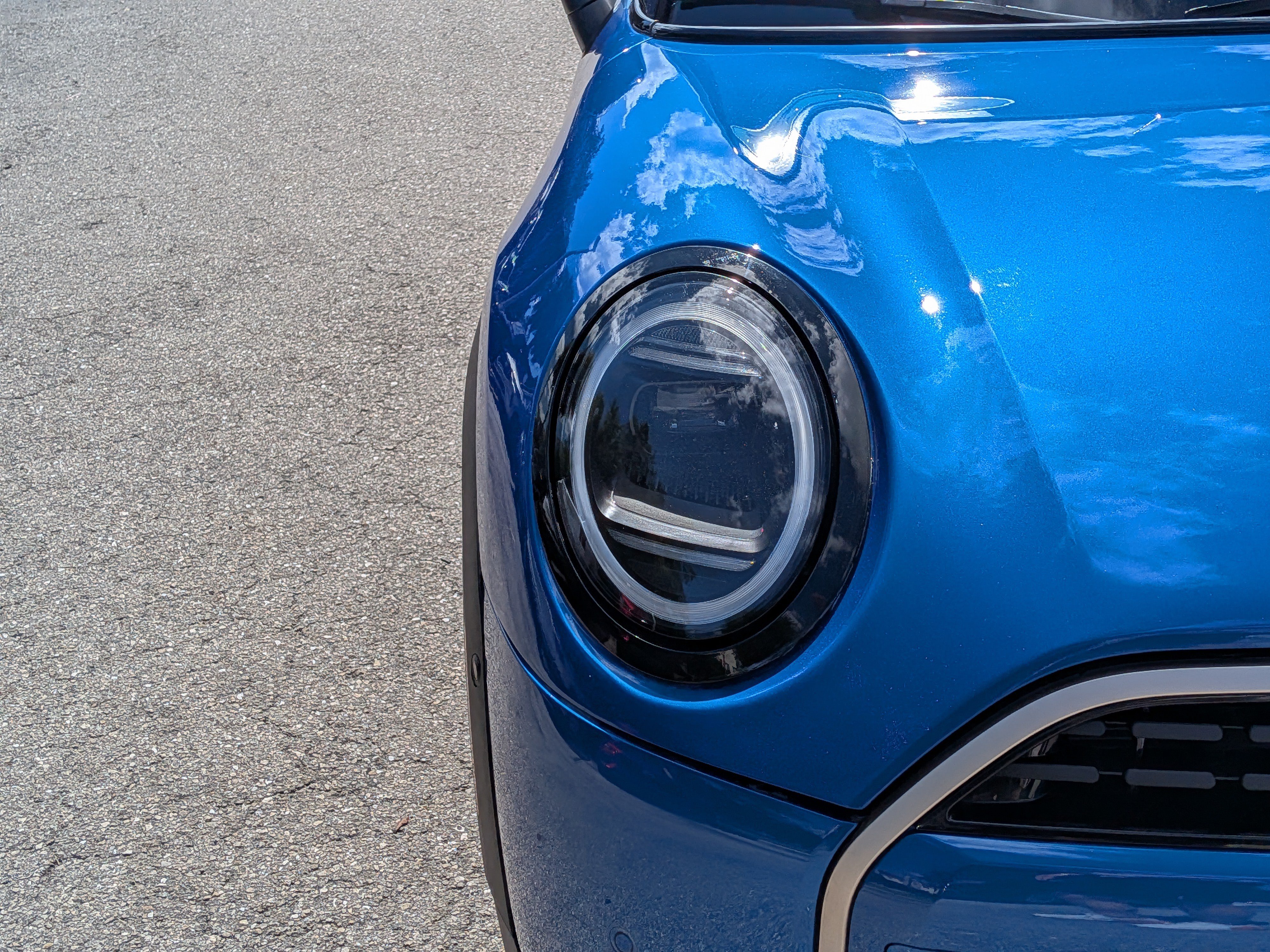 Used 2025 MINI Cooper Convertible FWD image 10