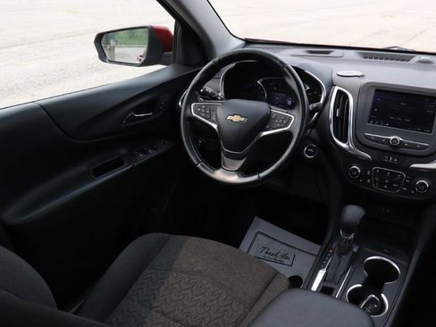 Used 2022 Chevrolet Equinox LT FWD image 13