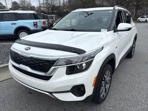 Used 2021 Kia Seltos EX image 4