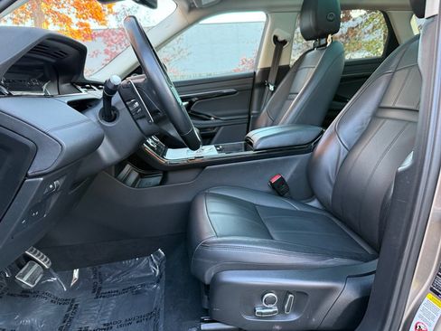 Used 2021 Land Rover Range Rover Evoque R-Dynamic S image 33
