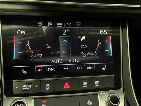 Used 2021 Audi Q7 3.0T Premium Plus w/ Premium Plus Package AWD/4WD image 16