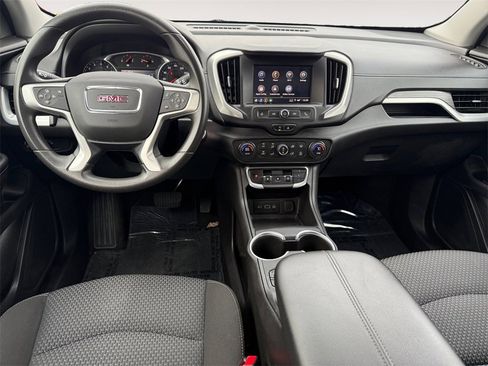 Used 2022 GMC Terrain SLE w/ Driver Convenience Package image 10