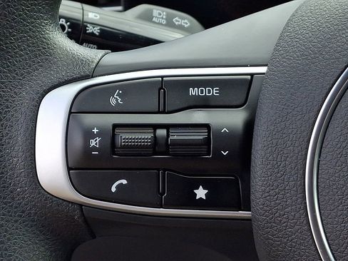 Certified 2025 Kia K5 LXS image 19