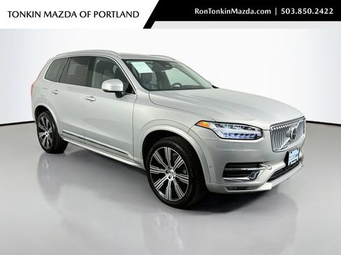 Used 2023 Volvo XC90 B6 Ultimate w/ Protection Package Premier AWD/4WD image 1