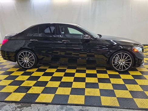 Used 2019 Mercedes-Benz C 300 C 300 image 2