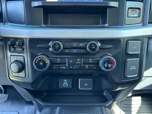 New 2026 Ford F550 4x4 Supercab Super Duty w/ XLT Value Package image 21