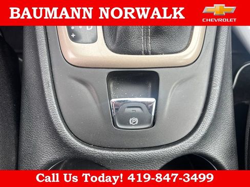 Used 2014 Jeep Cherokee Latitude AWD/4WD image 29