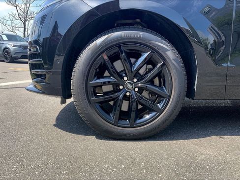 Used 2026 Land Rover Range Rover Velar Dynamic SE image 5