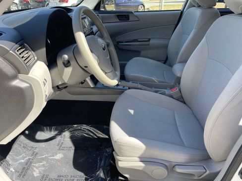 Used 2012 Subaru Forester 2.5X w/ Alloy Wheel Pkg image 10
