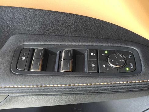 Used 2025 Lexus RX 350 Premium w/ Convenience Package AWD/4WD image 23