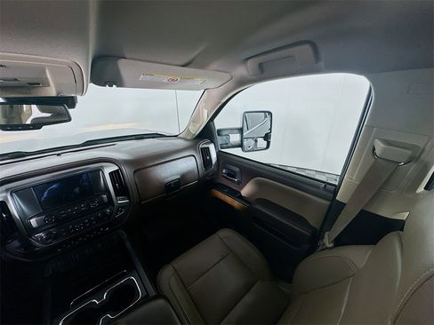 Used 2015 Chevrolet Silverado 3500 LTZ w/ Duramax Plus Package image 11