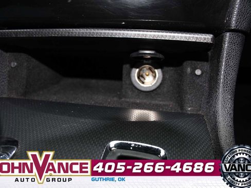 Used 2012 Chrysler 300 S image 35