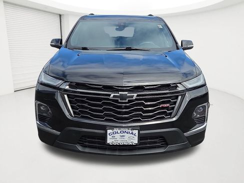 Used 2022 Chevrolet Traverse RS image 2