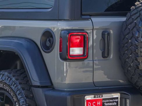 Certified 2022 Jeep Wrangler Willys image 7
