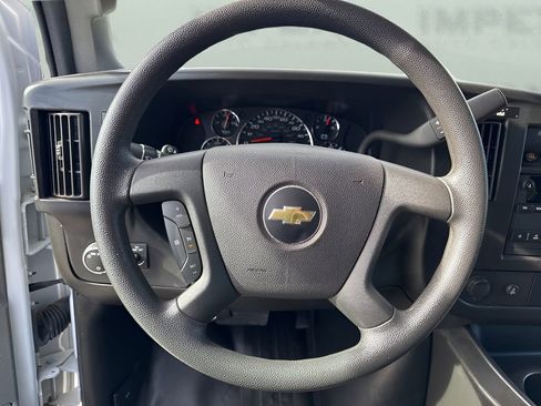 Used 2023 Chevrolet Express 2500 w/ Driver Convenience Package image 10