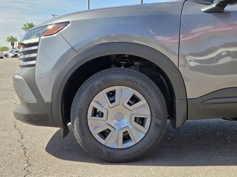 New 2026 Nissan Kicks S FWD image 5