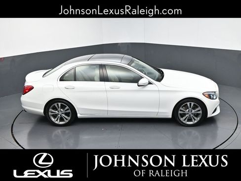 Used 2015 Mercedes-Benz C 300 Sedan image 29