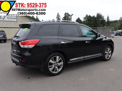 Used 2014 Nissan Pathfinder Platinum FWD image 6