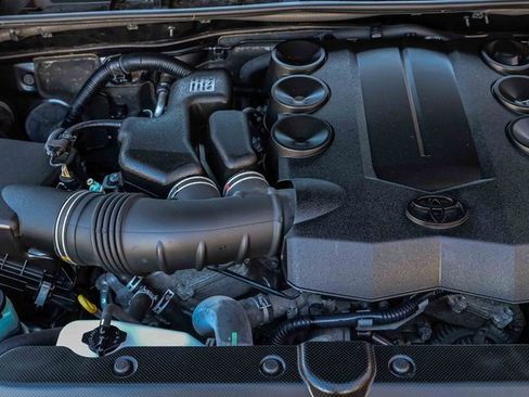 Used 2018 Toyota 4Runner Limited image 27