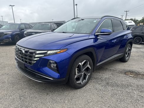 Used 2023 Hyundai Tucson Limited w/ Cargo Package FWD image 10