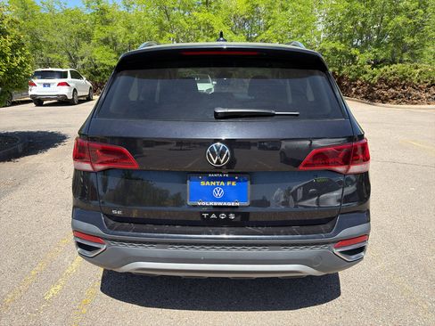 Used 2024 Volkswagen Taos SE FWD image 6