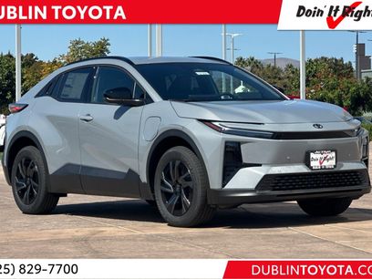 New 2027 Toyota C-HR w/ ALL Weather Mat Package (TMS)