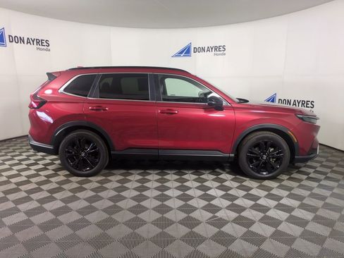 Used 2024 Honda CR-V Sport Touring image 9