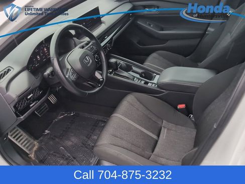 Used 2023 Honda Accord Sport image 13