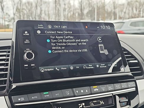 New 2026 Honda Odyssey Touring image 23