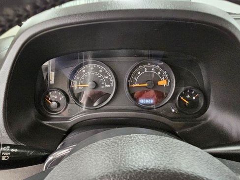 Used 2015 Jeep Patriot High Altitude AWD/4WD image 18