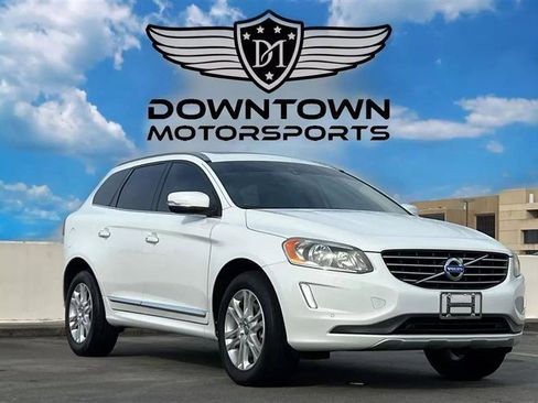 Used 2015 Volvo XC60 T5 w/ Protection Package image 2