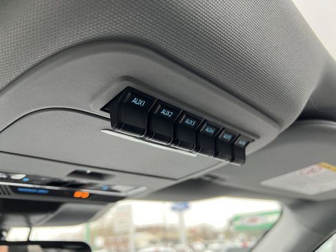 New 2026 Ford F350 Lariat w/ Black Appearance Package image 44