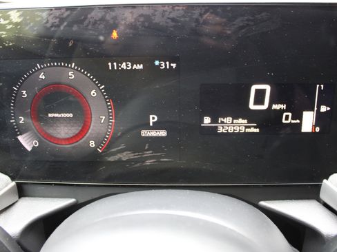 Used 2025 Nissan Kicks SV image 18