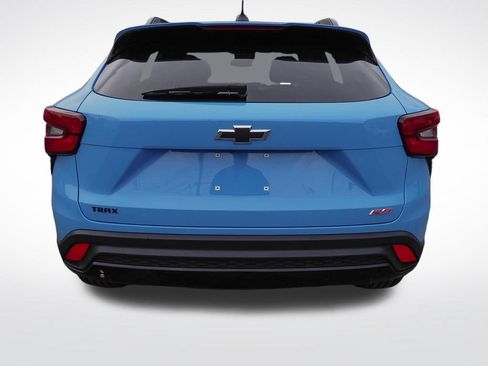 Certified 2024 Chevrolet Trax RS FWD image 6