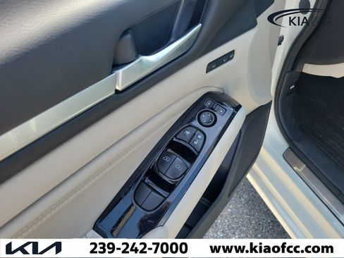 Used 2022 Nissan Altima 2.5 Platinum AWD/4WD image 25
