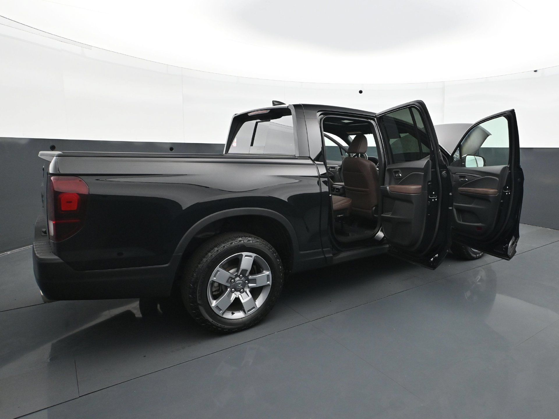 Used 2025 Honda Ridgeline RTL image 32