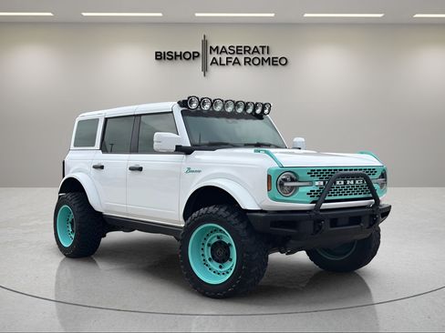 Used 2022 Ford Bronco Wildtrak AWD/4WD image 1