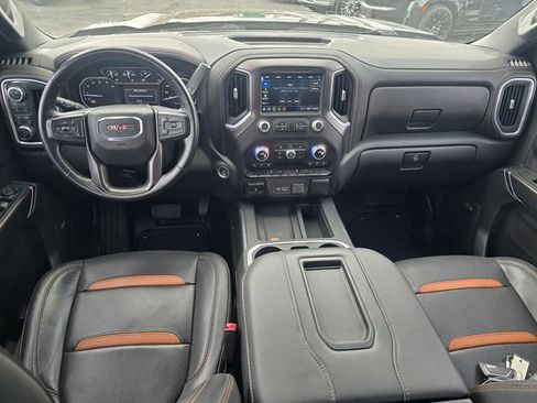 Used 2022 GMC Sierra 1500 AT4 w/ AT4 Preferred Package AWD/4WD image 14