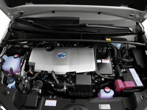 Used 2017 Toyota Prius Three image 13