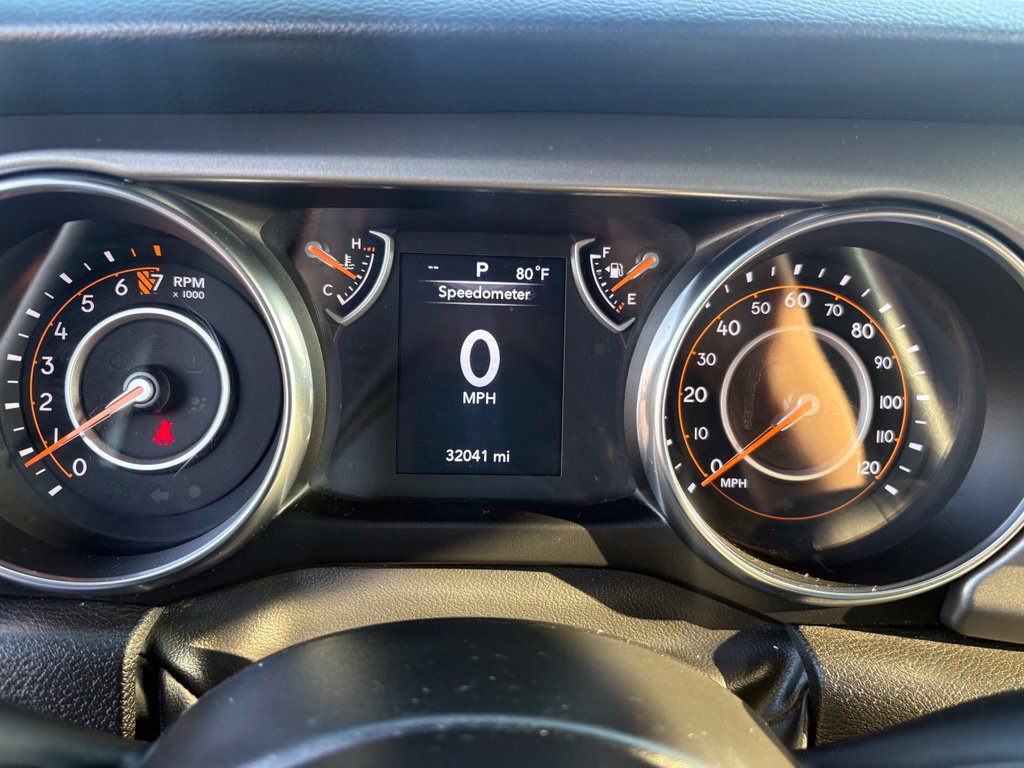 Used 2022 Jeep Wrangler Sport AWD/4WD image 19