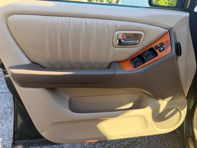 Used 2002 Lexus RX 300 FWD image 14