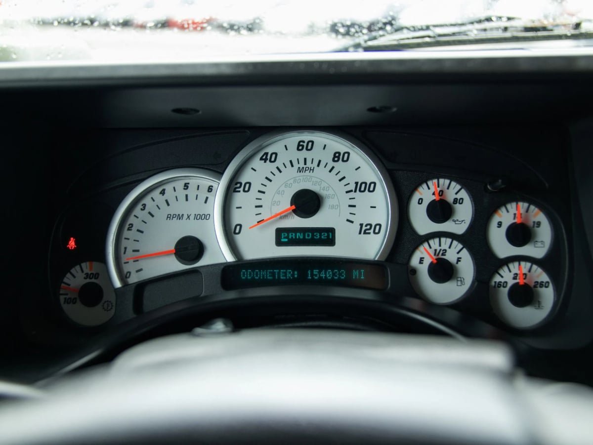 Used 2003 HUMMER H2 w/ Preferred Equipment Group AWD/4WD image 36