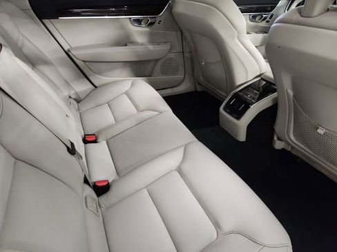 Used 2018 Volvo S90 T5 Momentum w/ Convenience Package AWD/4WD image 32