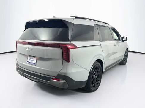 Used 2025 Kia Carnival SX Prestige FWD image 5