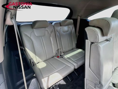 Used 2021 Kia Sorento S w/ Panoramic Sunroof Package AWD/4WD image 35