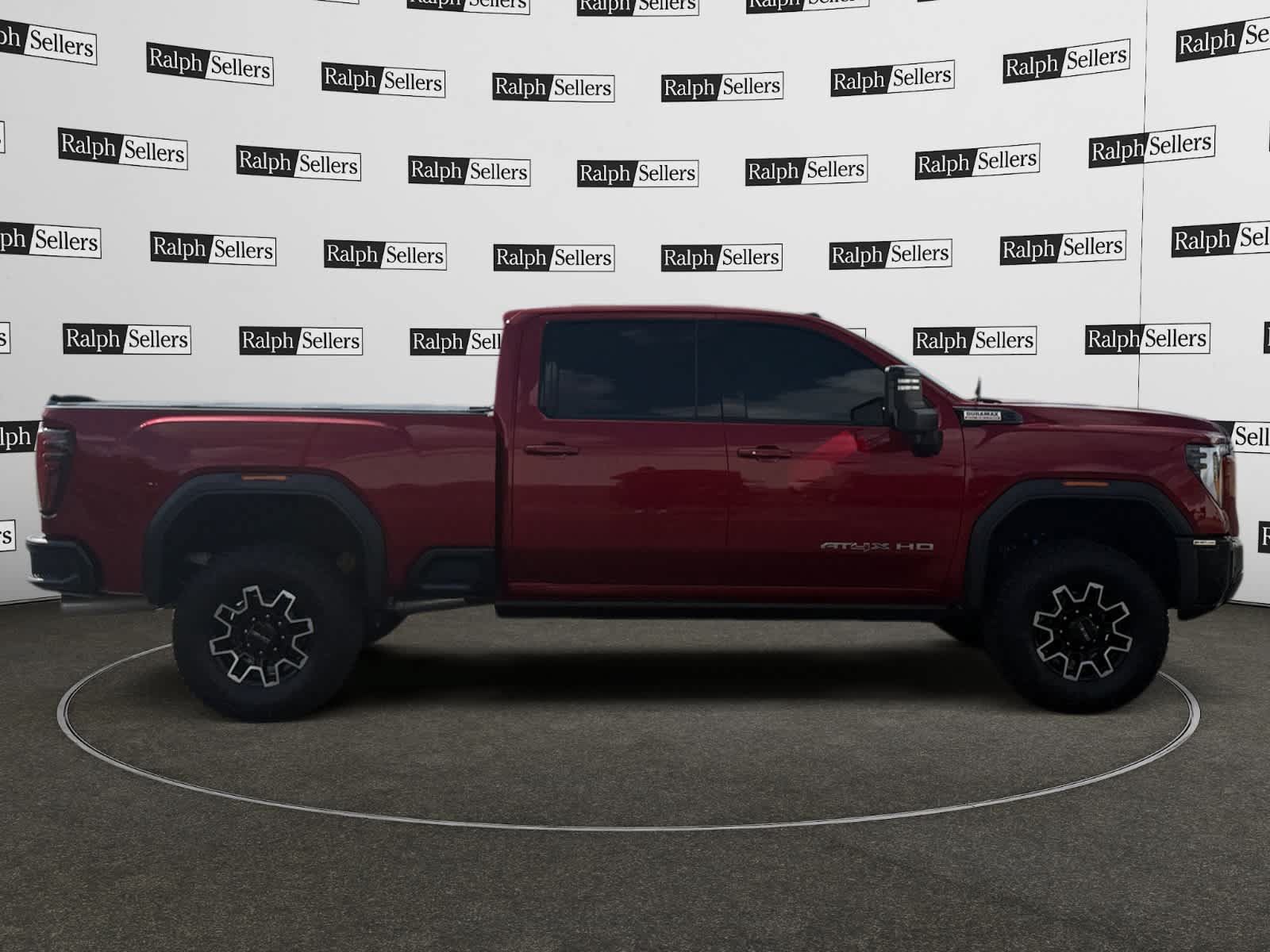 Used 2025 GMC Sierra 2500 AT4X AWD/4WD image 7