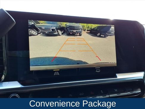 Used 2022 Chevrolet Silverado 1500 RST image 3